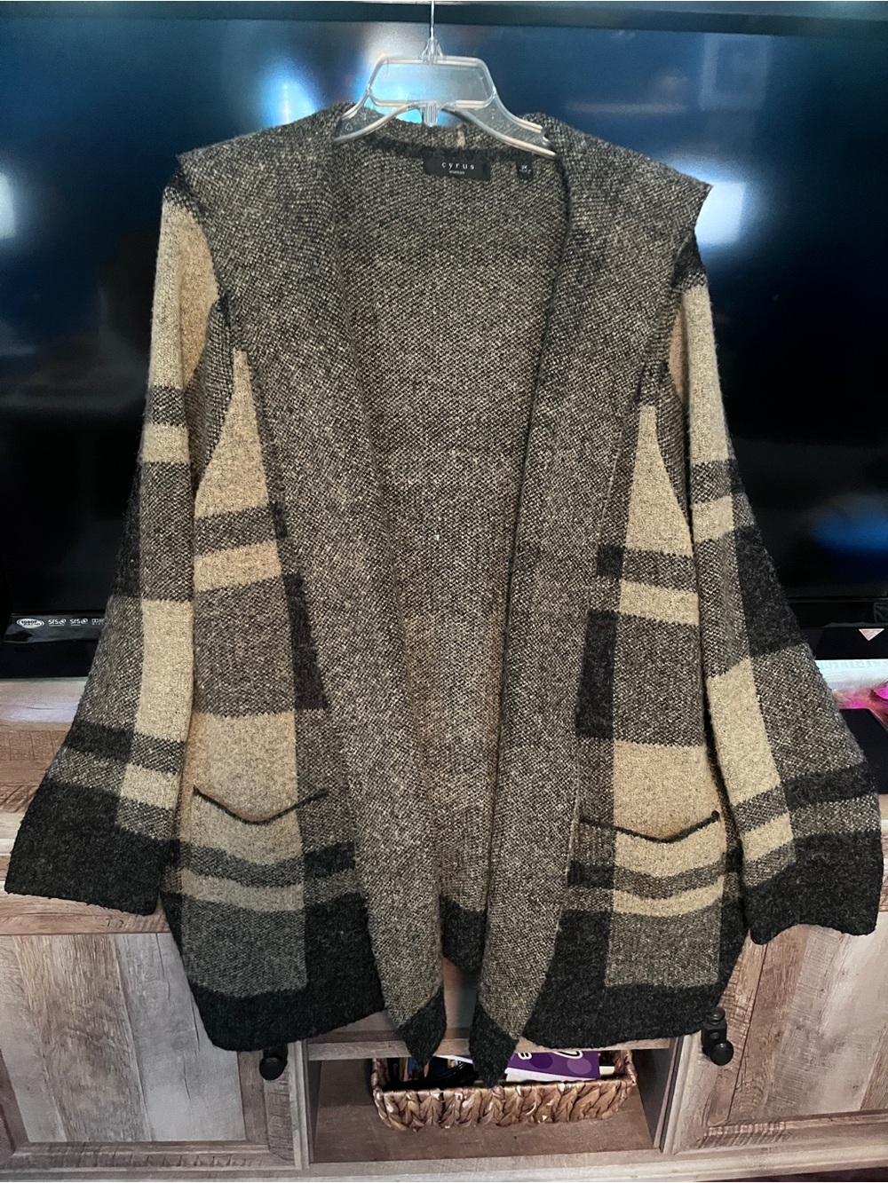 Cyrus 3x(58”B x 36”L x 27”uncuffed arm)Hoodie Open-Front Knit Cardigan Jacket